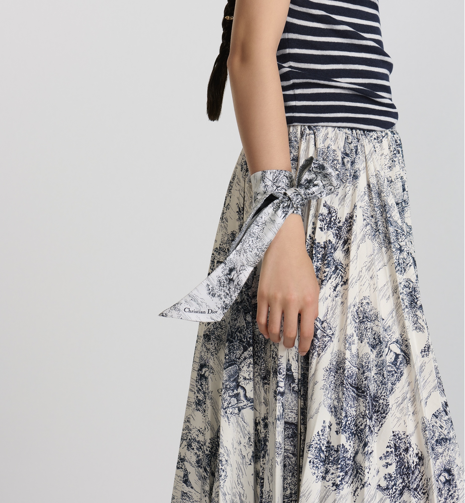 Dior Toile de Jouy Scotland Mitzah Scarf | dior | REVERSIBLE