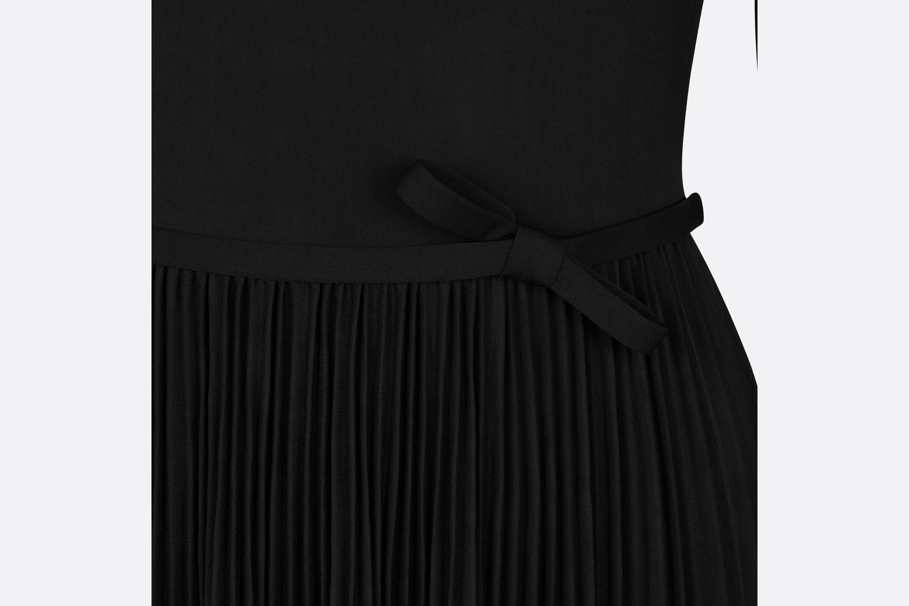 Mid-Length Pleated Dress - 3