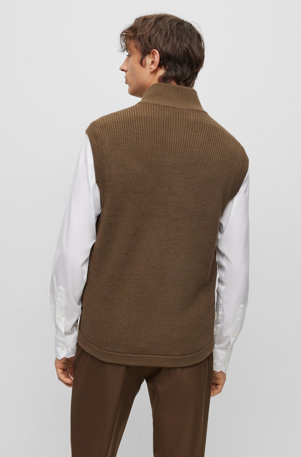 REGULAR-FIT GILET WITH LOGO PATCH - 5