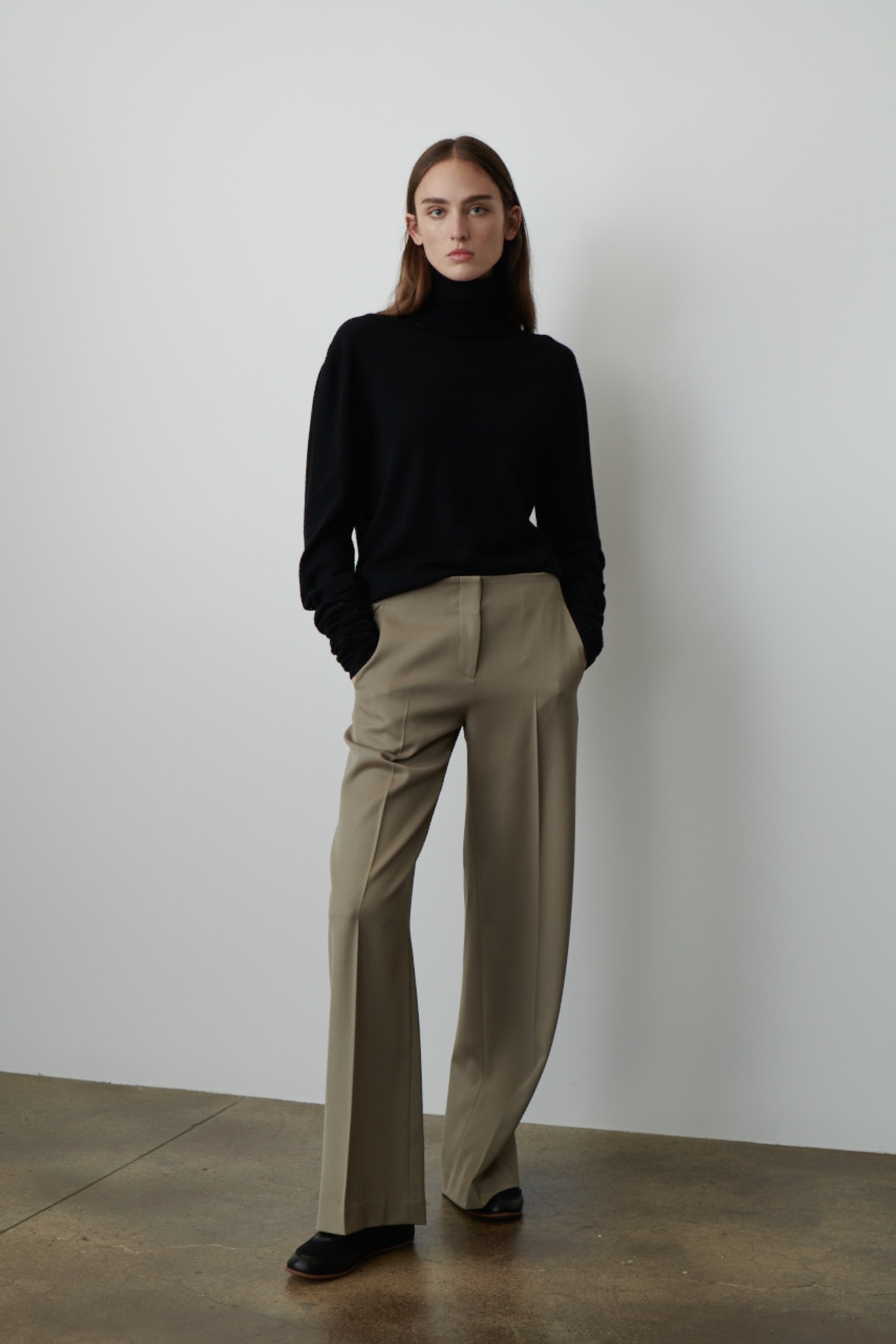 Pipa Pant in Virgin Wool - 5