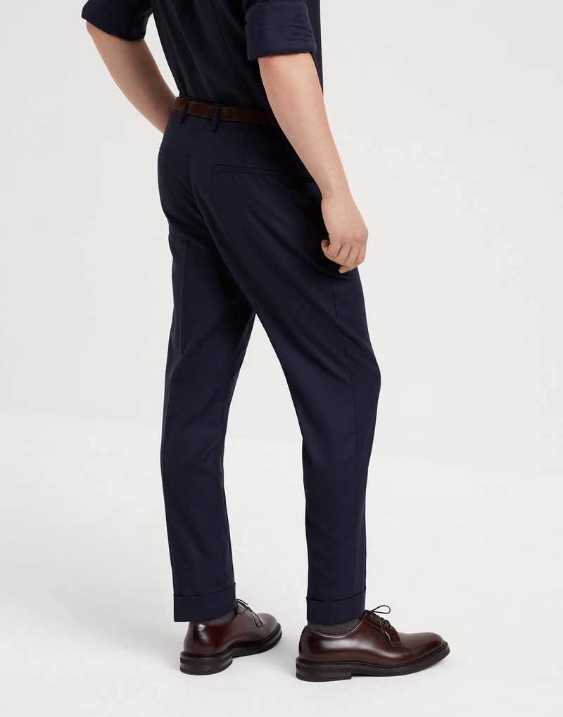 Brunello Cucinelli Virgin wool and silk lightweight hopsack leisure fit trousers with pleat outlook