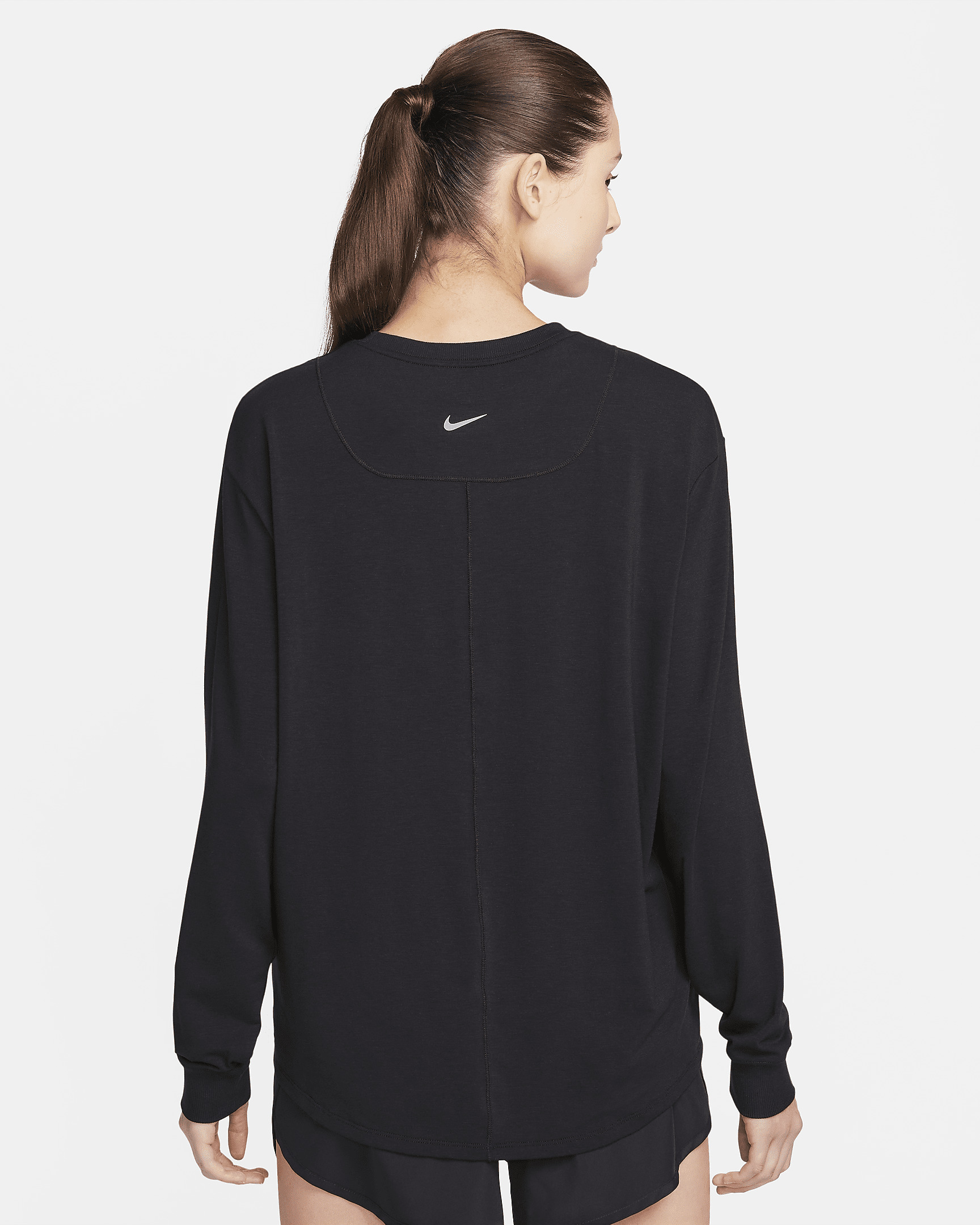 Nike One Relaxed Women's Dri-FIT Long-Sleeve Top - 2