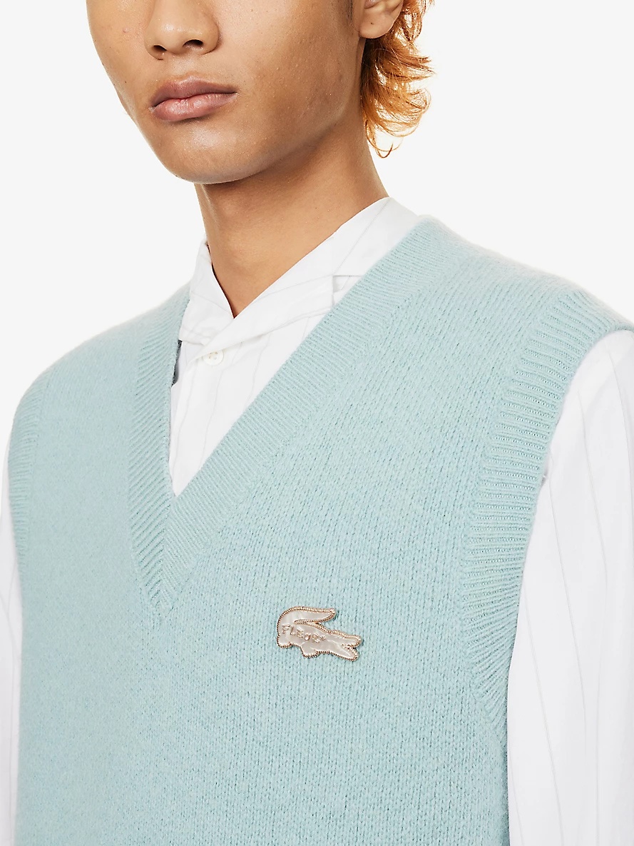 LACOSTE LE FLEUR* Vネックベスト Mサイズ ライトブルー LACOSTE LE FLEUR* Vネックベスト Mサイズ ライトブルー LACOSTE