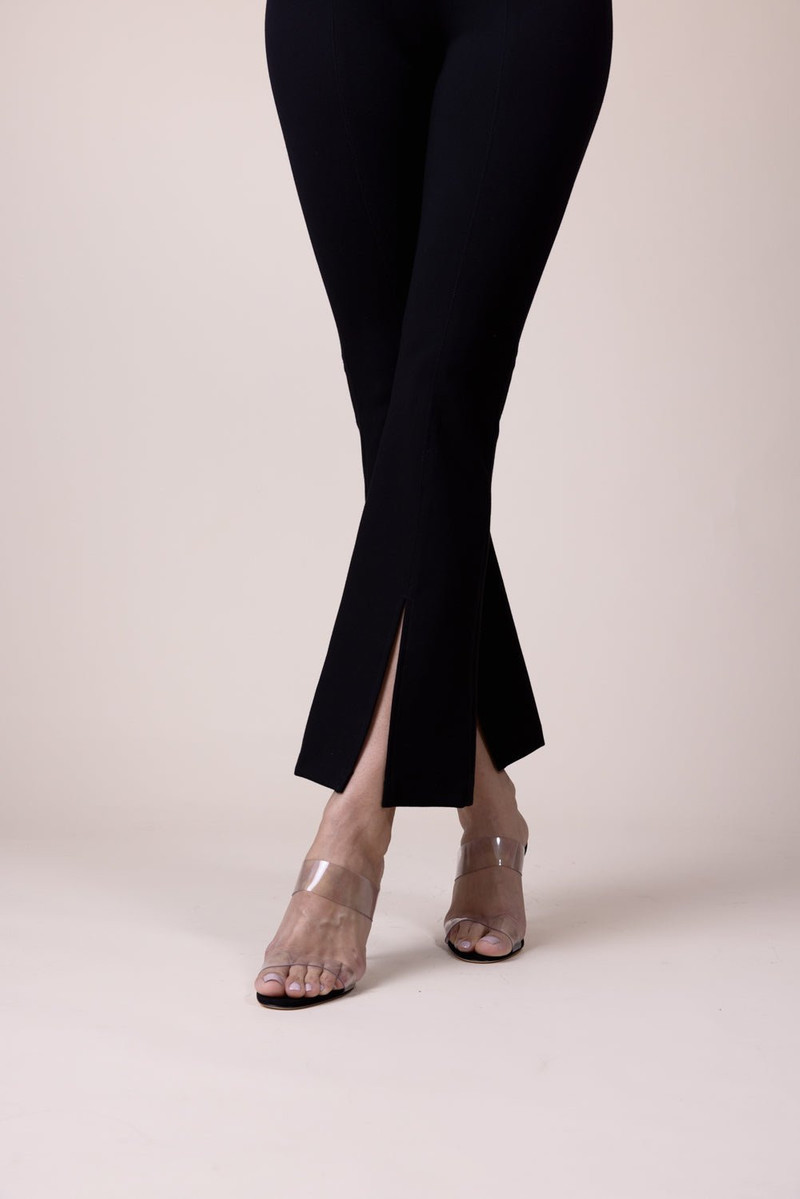 Manolo Blahnik Scolto Mule - Black outlook