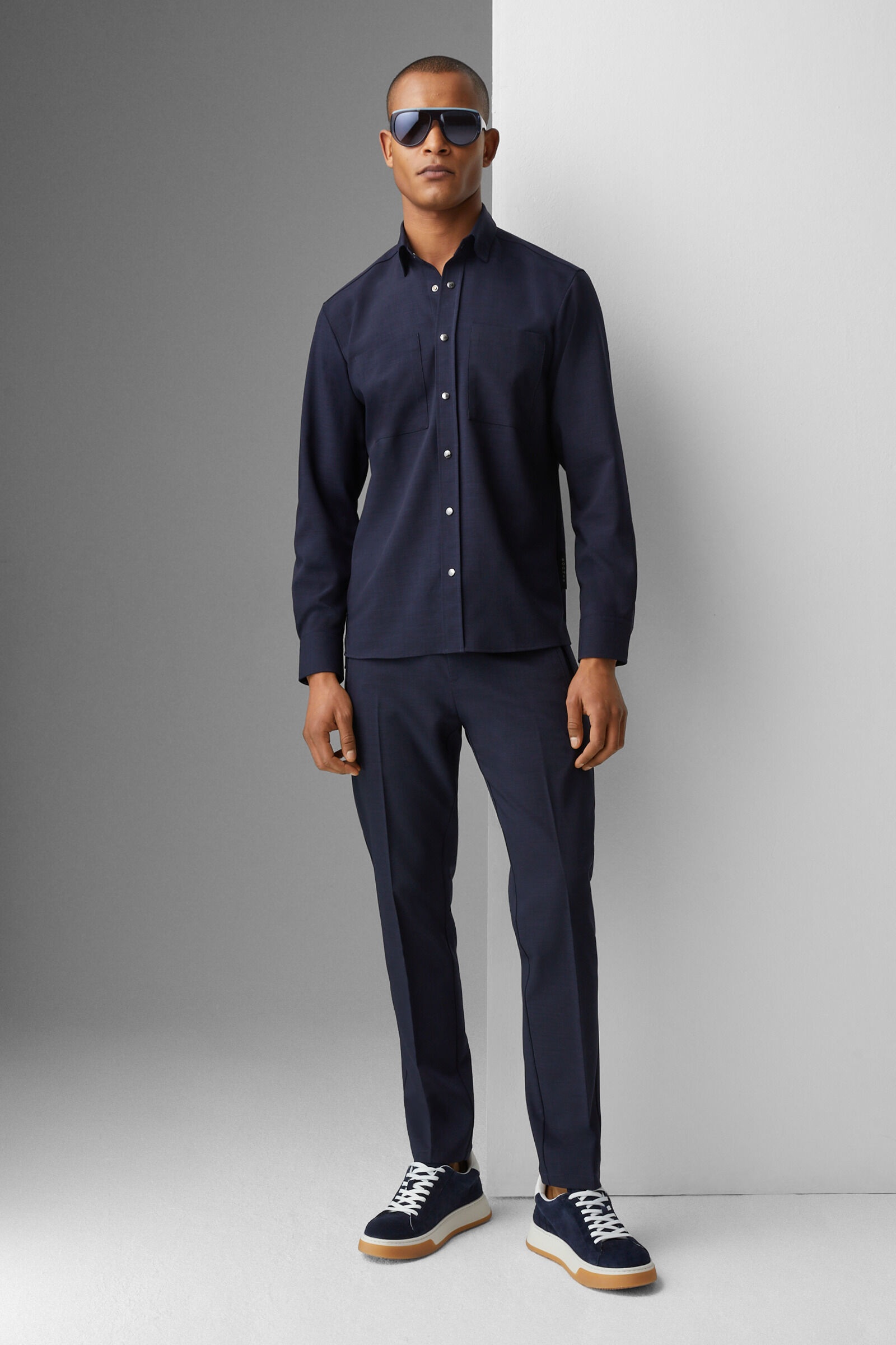Riley pants in Navy blue - 4