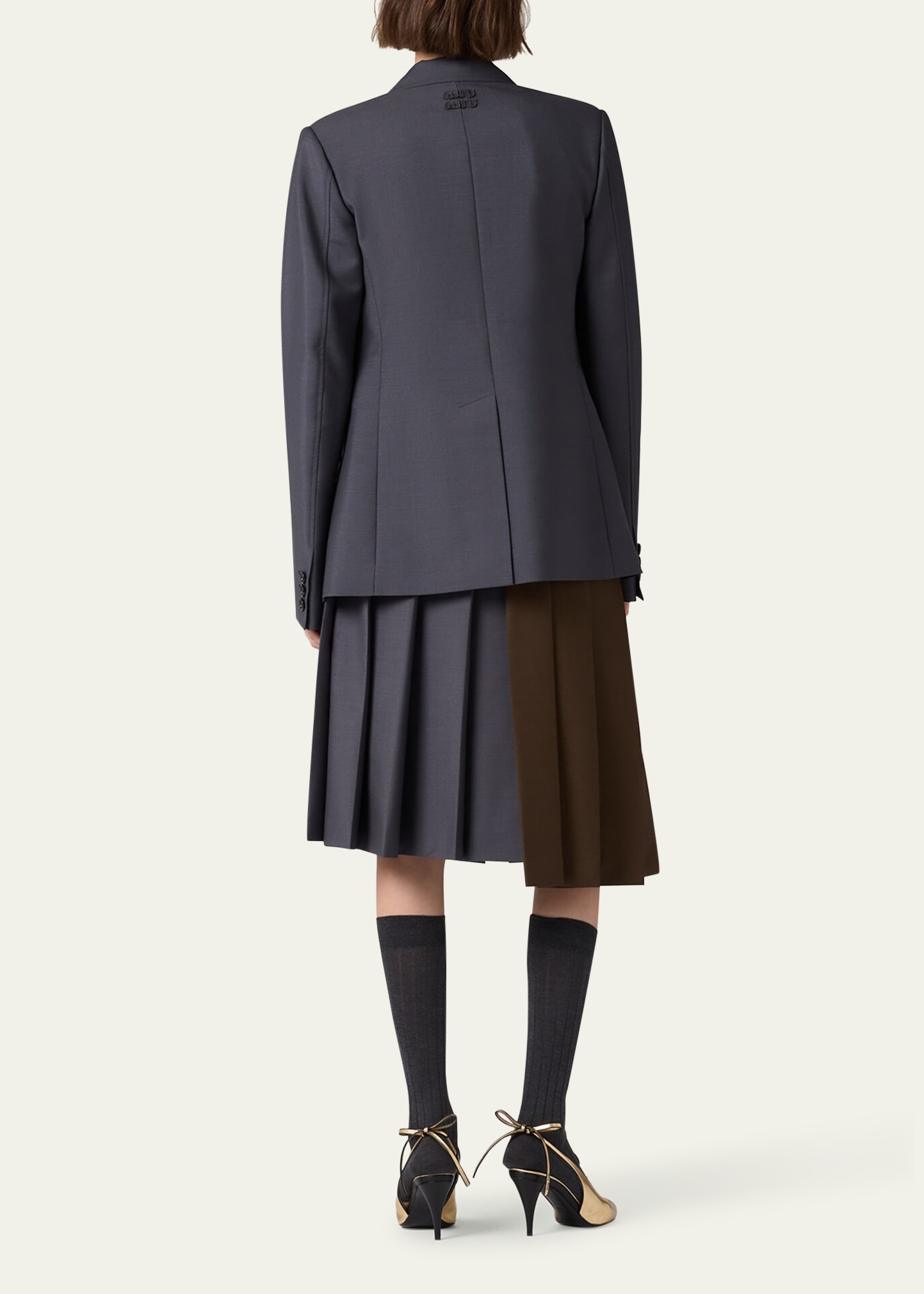 Knee Length Pleated Skirt Layer With Buckle - 3