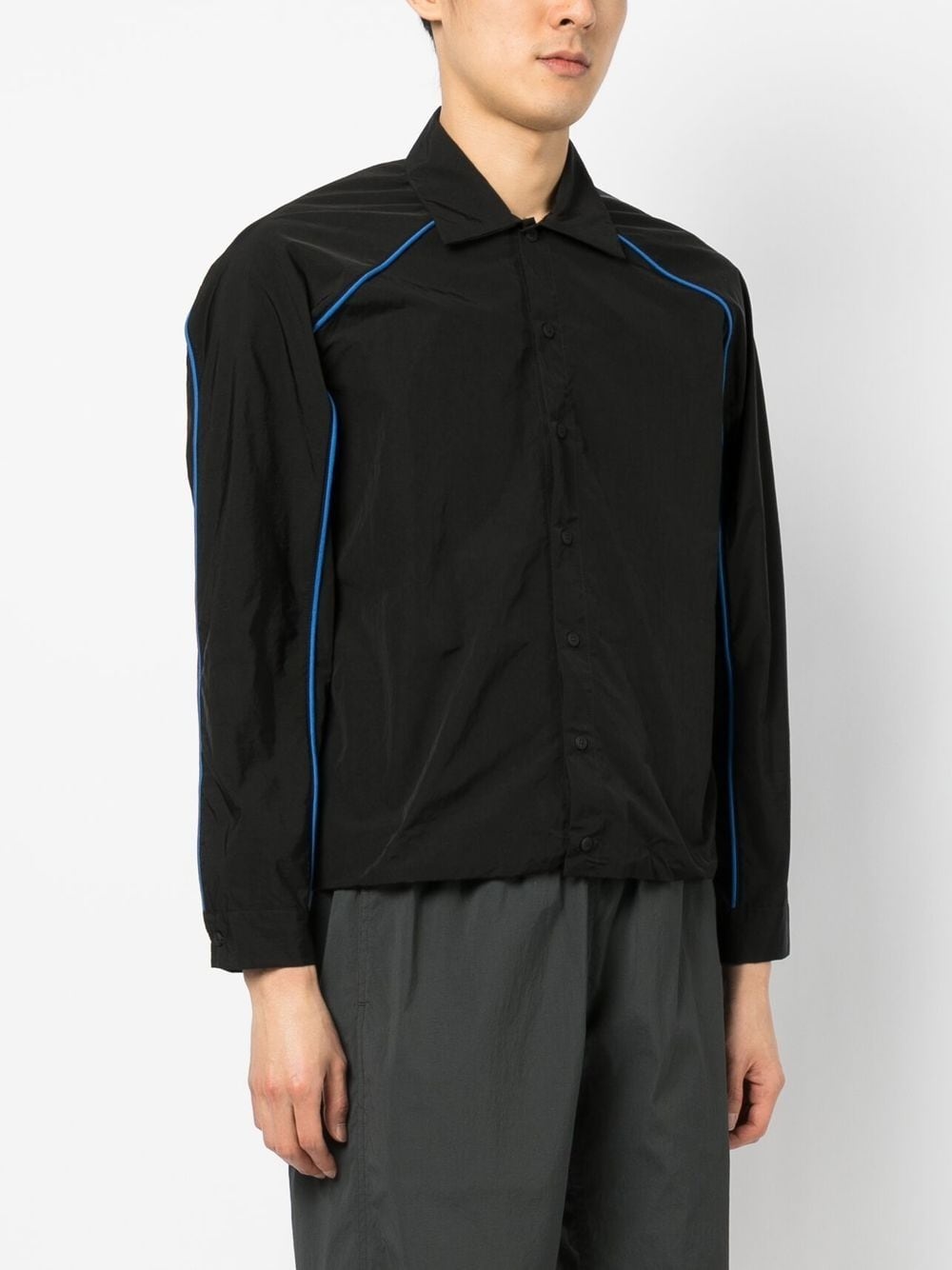 rear-logo print shirt jacket - 4