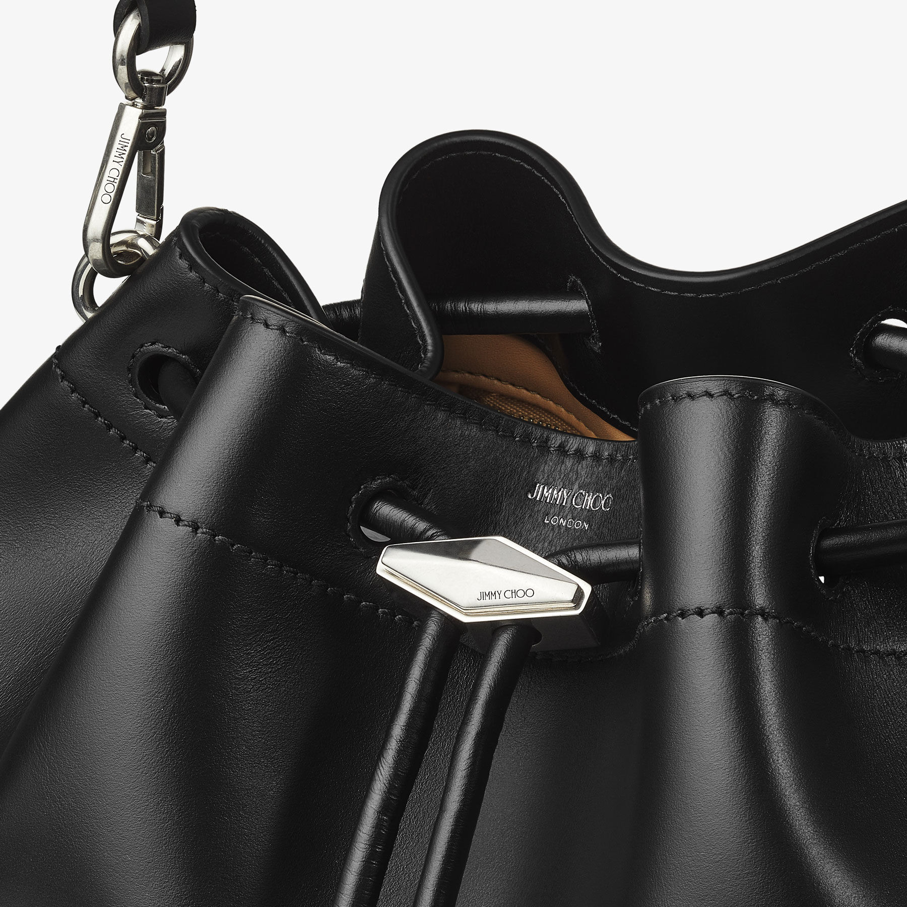 Cinch M
Black Calf Leather Bag - 5