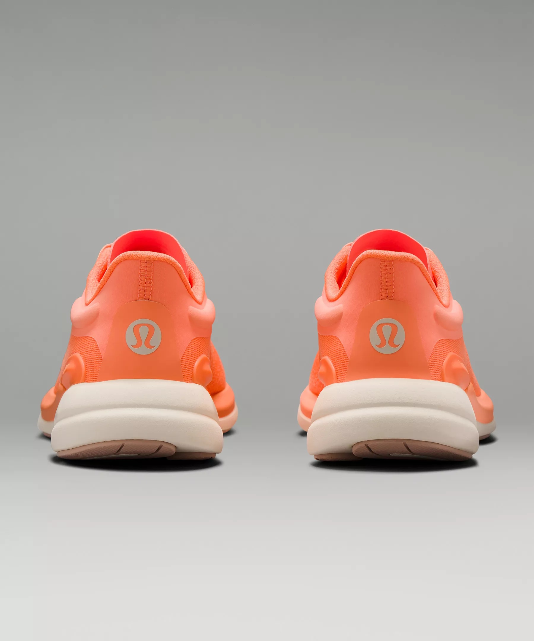 chargefeel 2 Low Women's Workout Shoe - 6