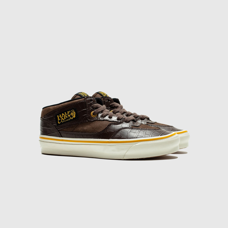 Vans OTW HALF CAB 33 VIBRAM "CROC PATENT" outlook