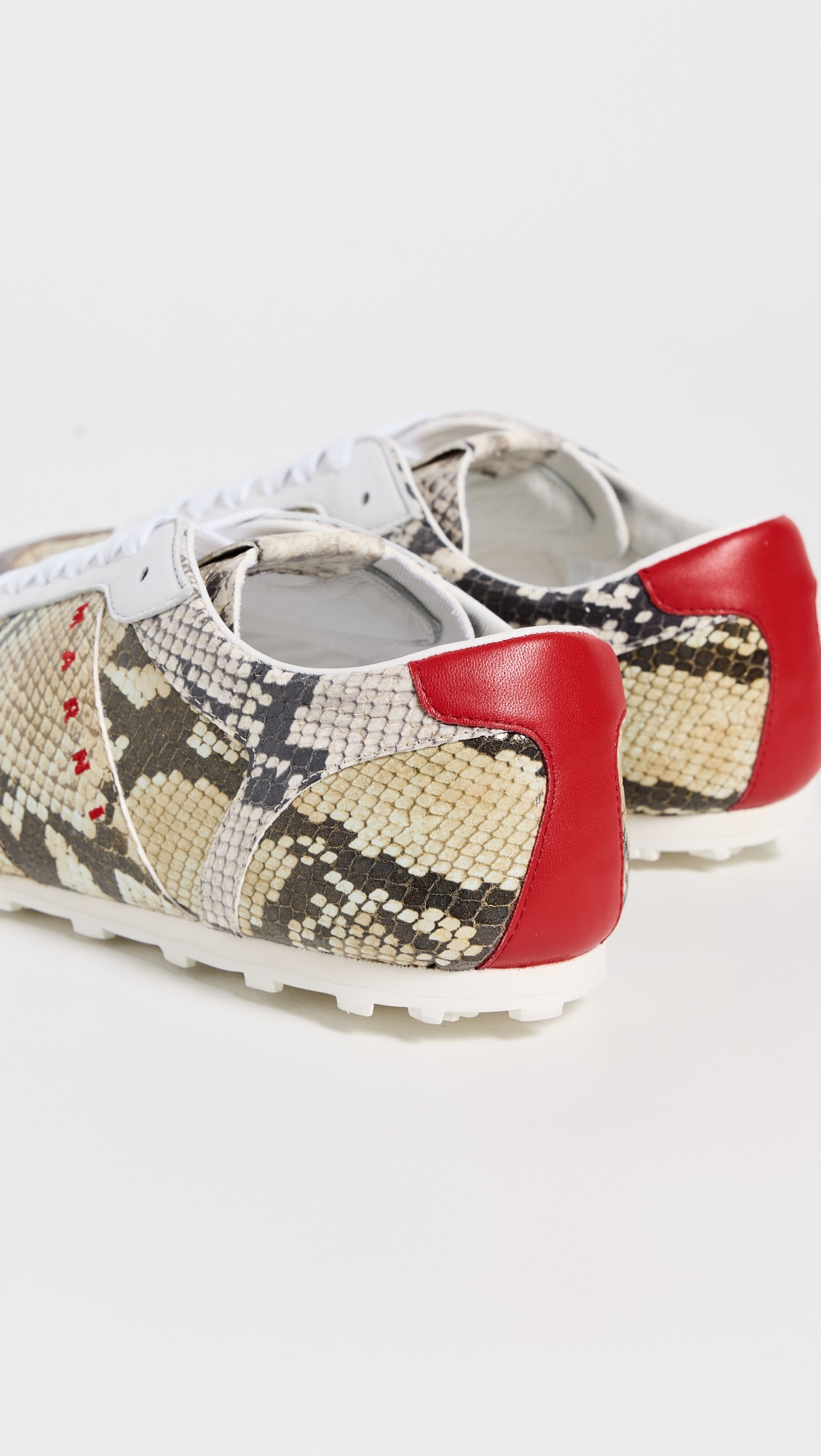 Sneakers - 3