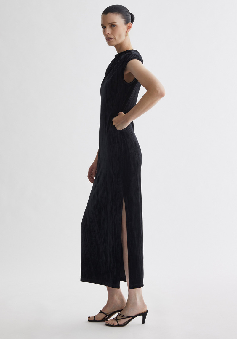ELOWEN Gathered shoulder velvet maxi dress 4
