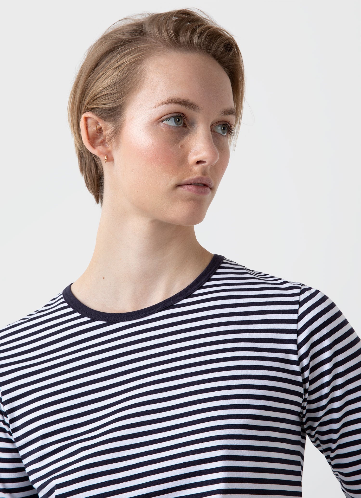 Long Sleeve Crew Neck T‑shirt - 2