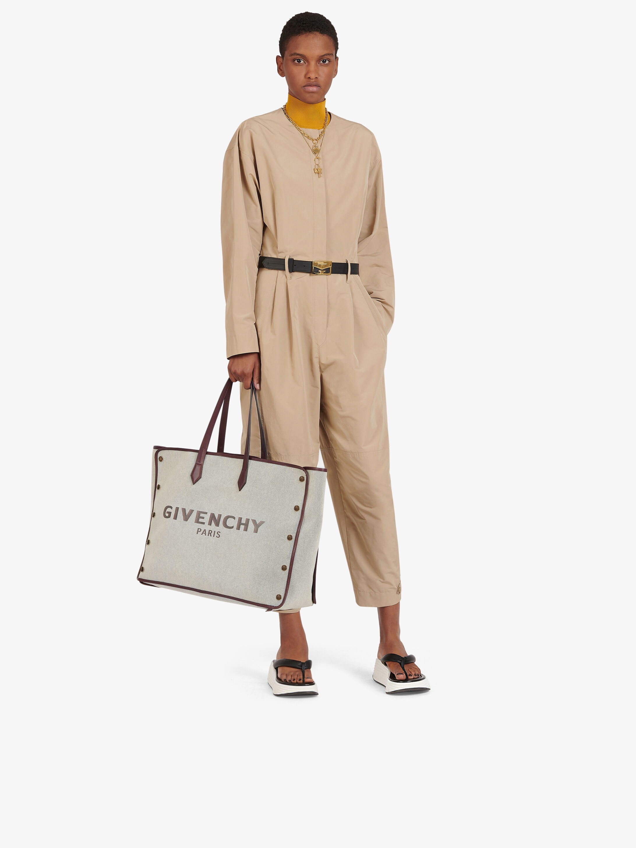 Medium Bond shopper in GIVENCHY canvas - 2