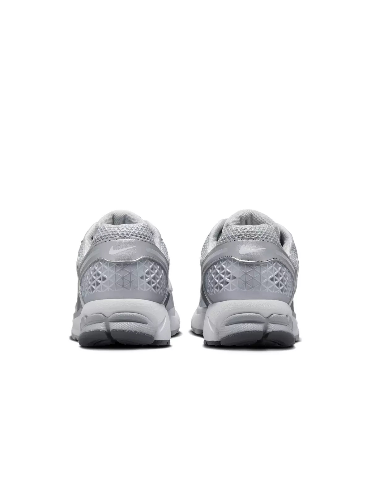 Zoom Vomero 5 "Wolf Grey/Metallic Silver/Cool Grey/White" Men's Shoe - 5