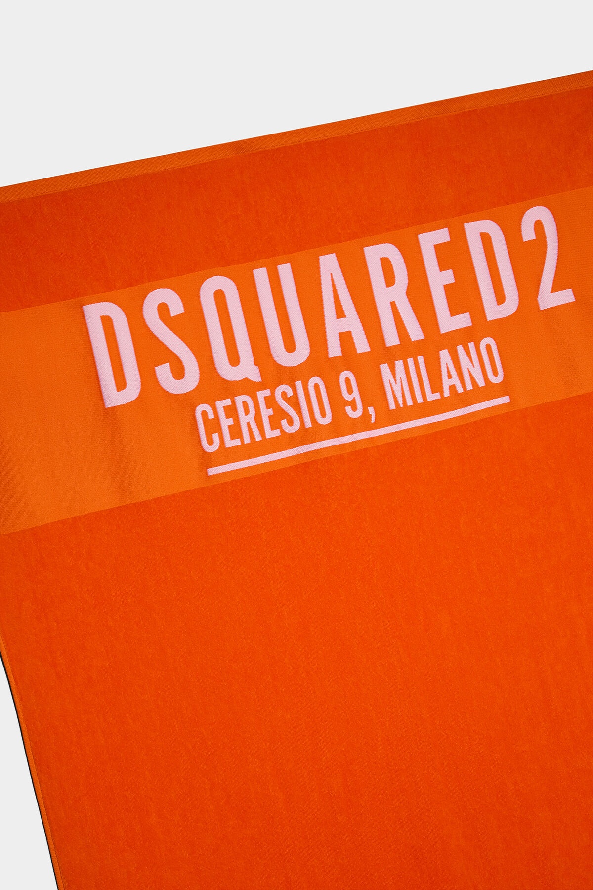 CERESIO 9 TOWEL - 3