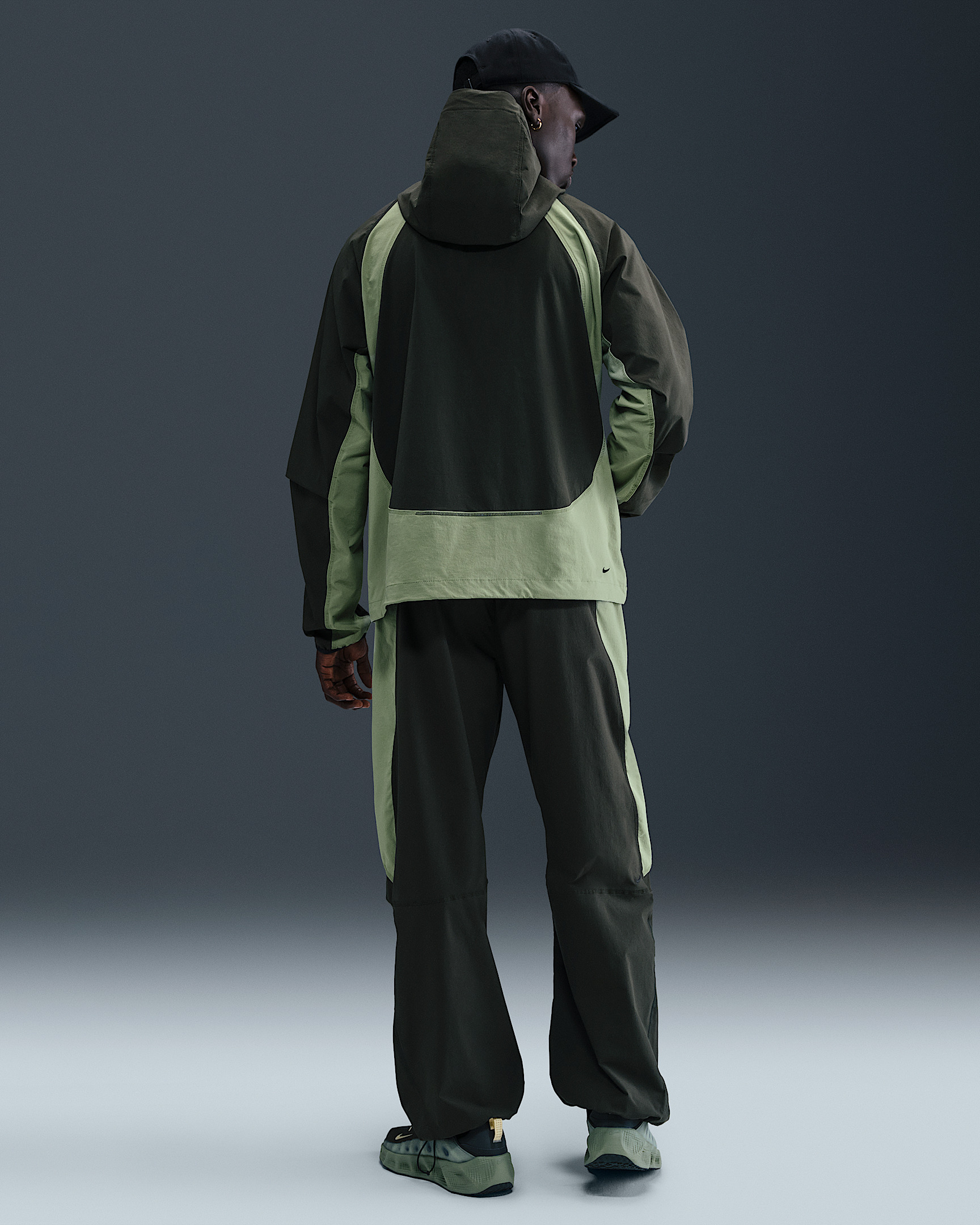 Nike Tech Men's Dri-FIT Woven Color-Block Windrunner Loose Jacket - 5