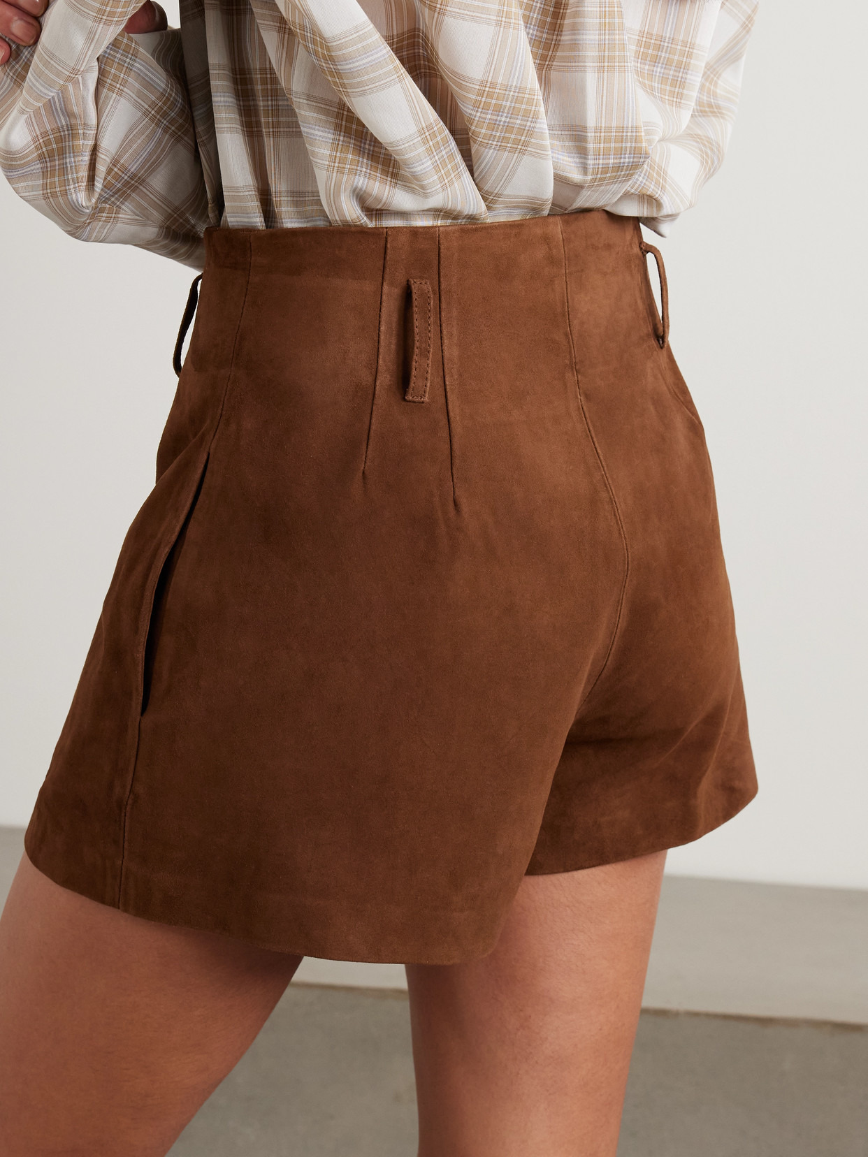 Lise Suede Shorts - 3