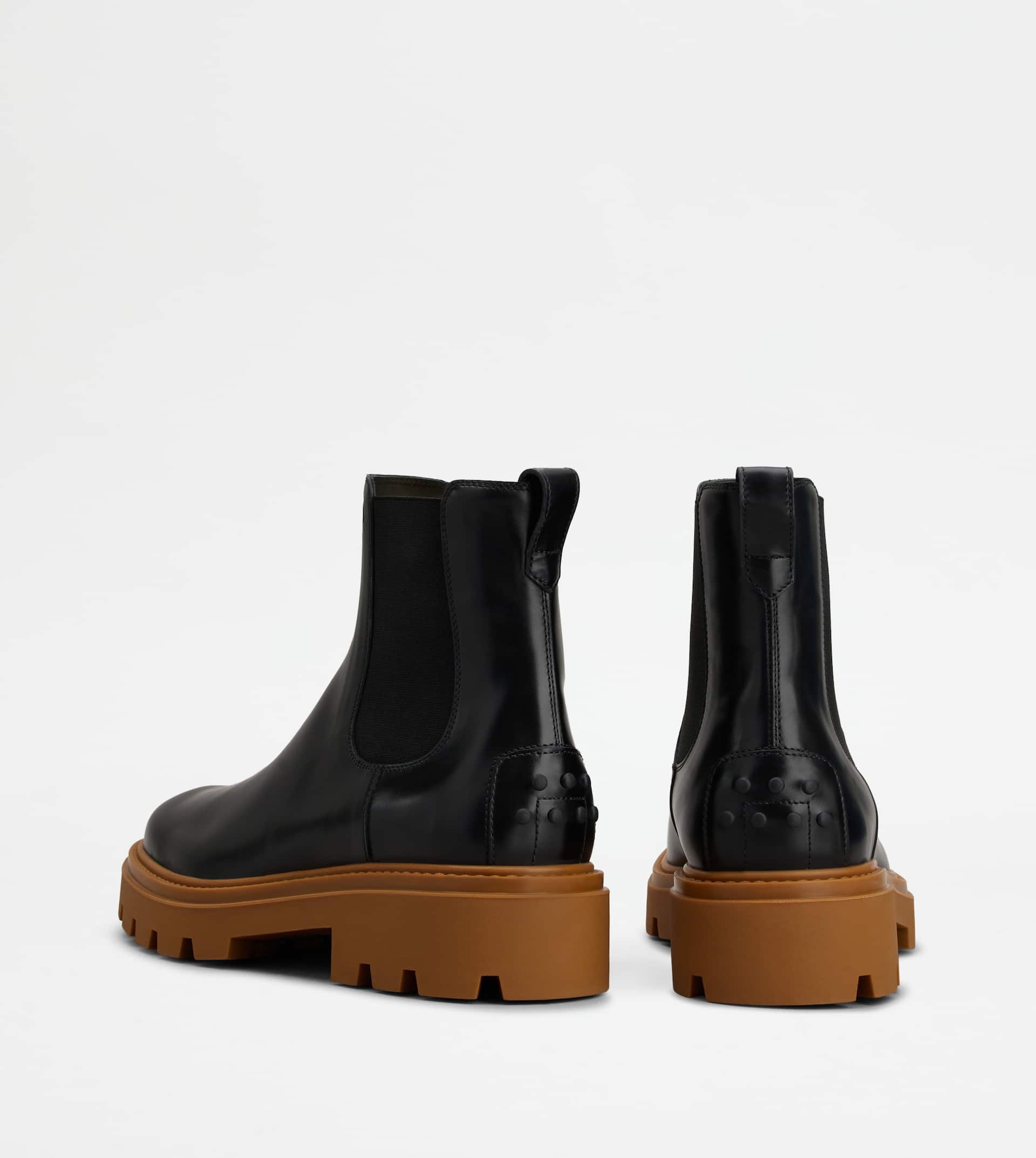 TOD'S CHELSEA BOOTS IN LEATHER - BLACK - 3