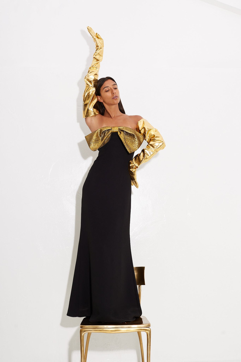 Dali Crepe Dress in Black/Star Gold 6
