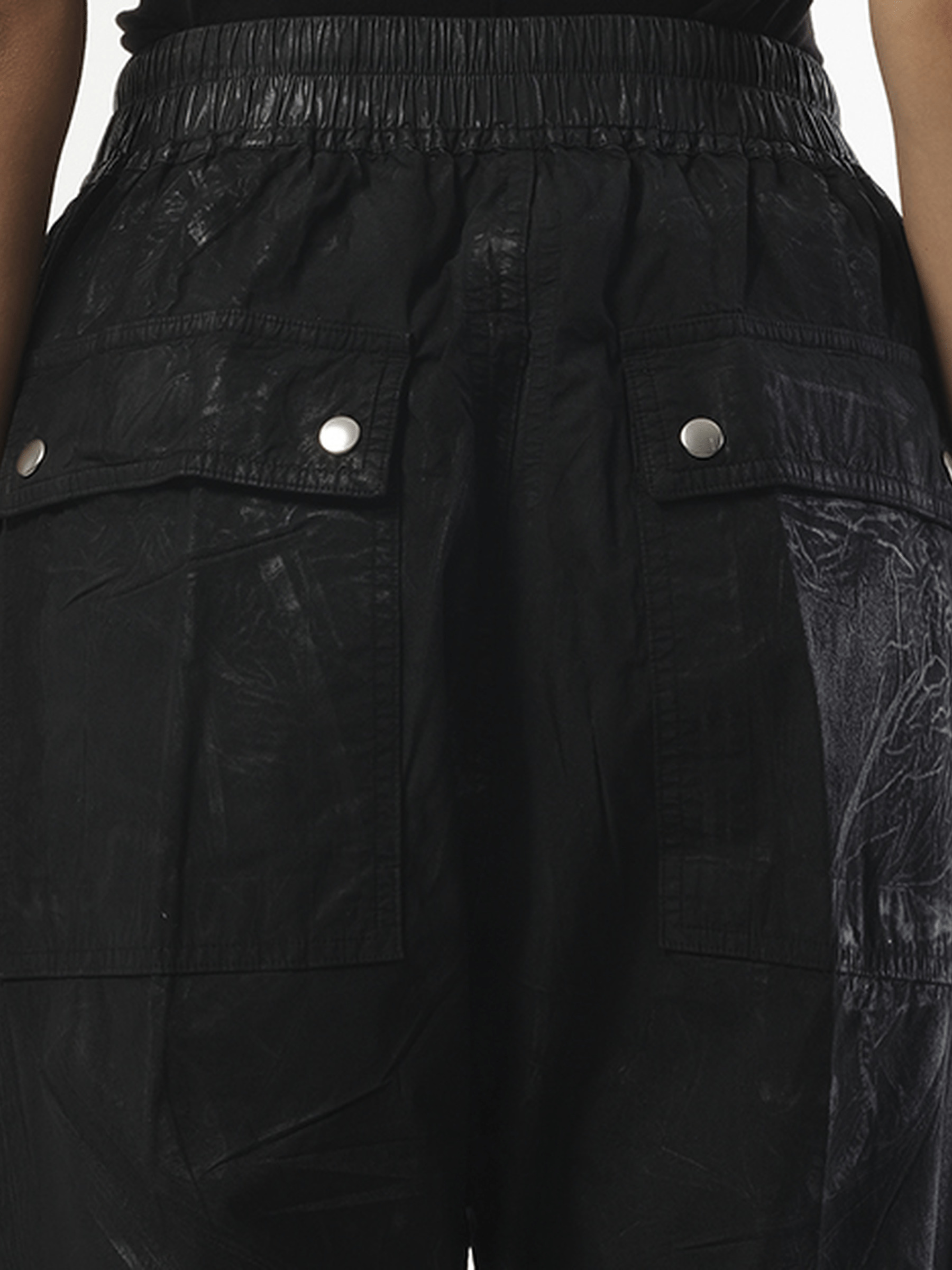 Geth Belas in Black - 3