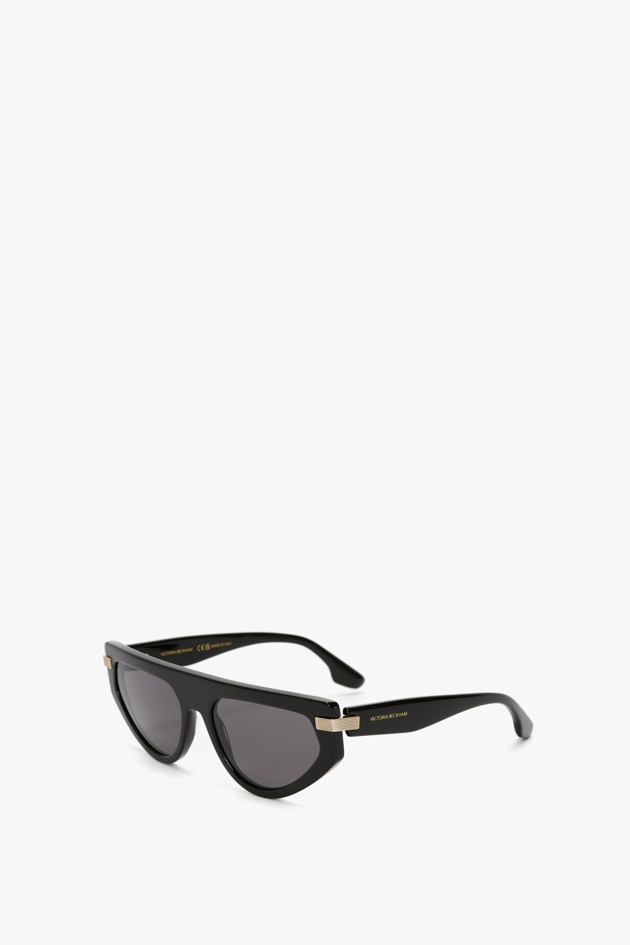 Visor Hinge-Detail Sunglasses In Black - 3