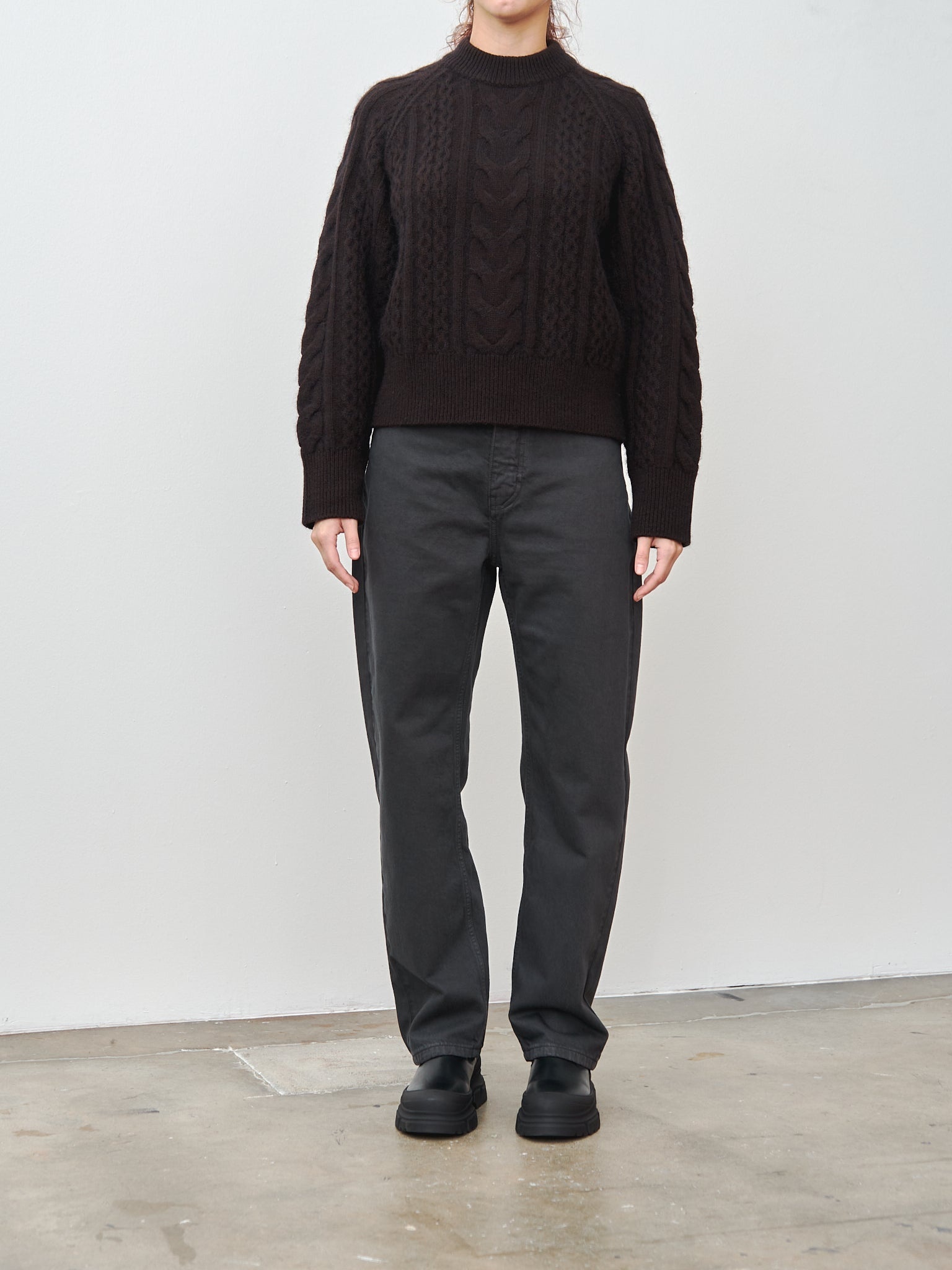 Molve Cable Knit- Espresso - 4