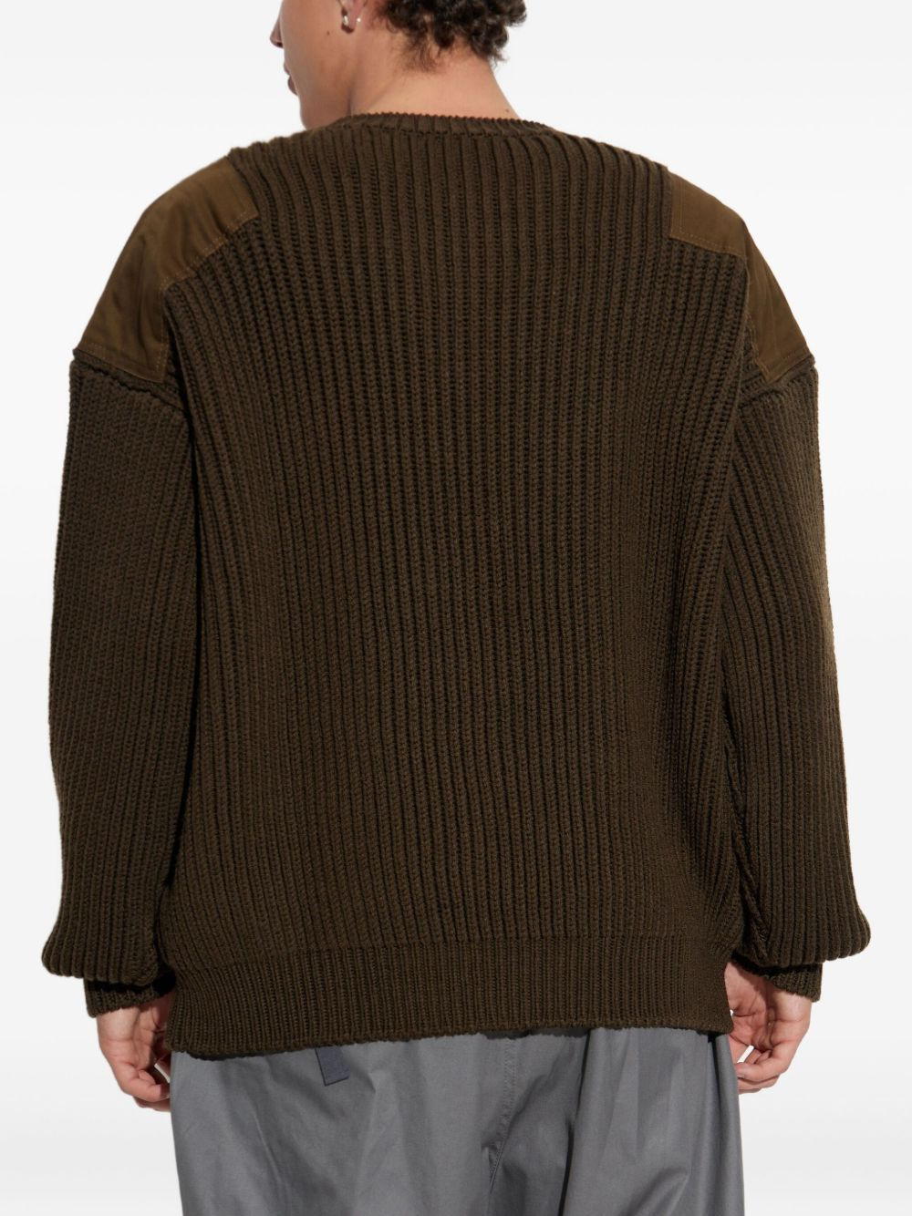 shoulder-patch ribbed-knit jumper - 4