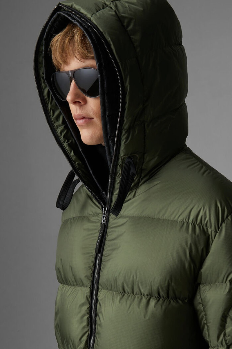 Jenik Down coat in Olive green 5