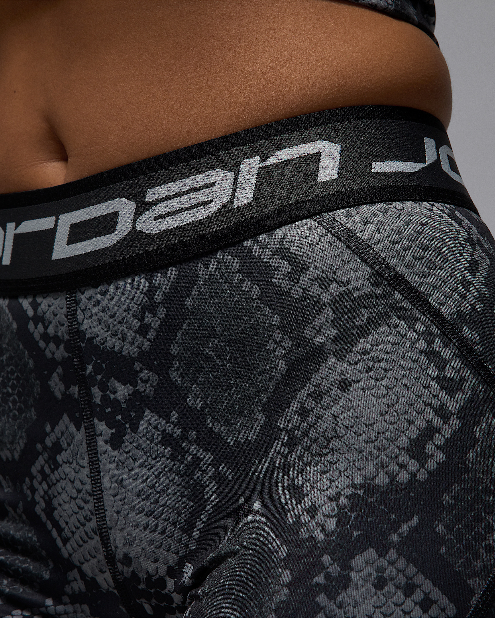 Jordan Sport Women's Shorts - 4