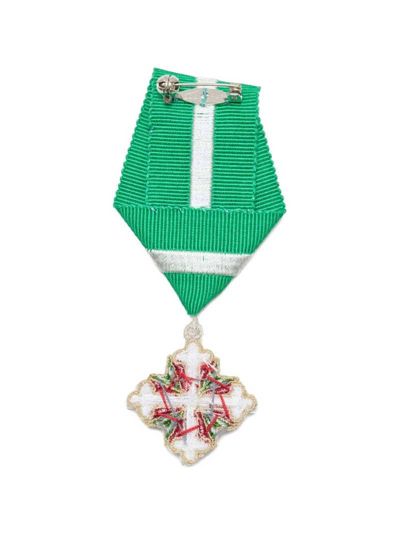bead-embellished ribbon brooch 1