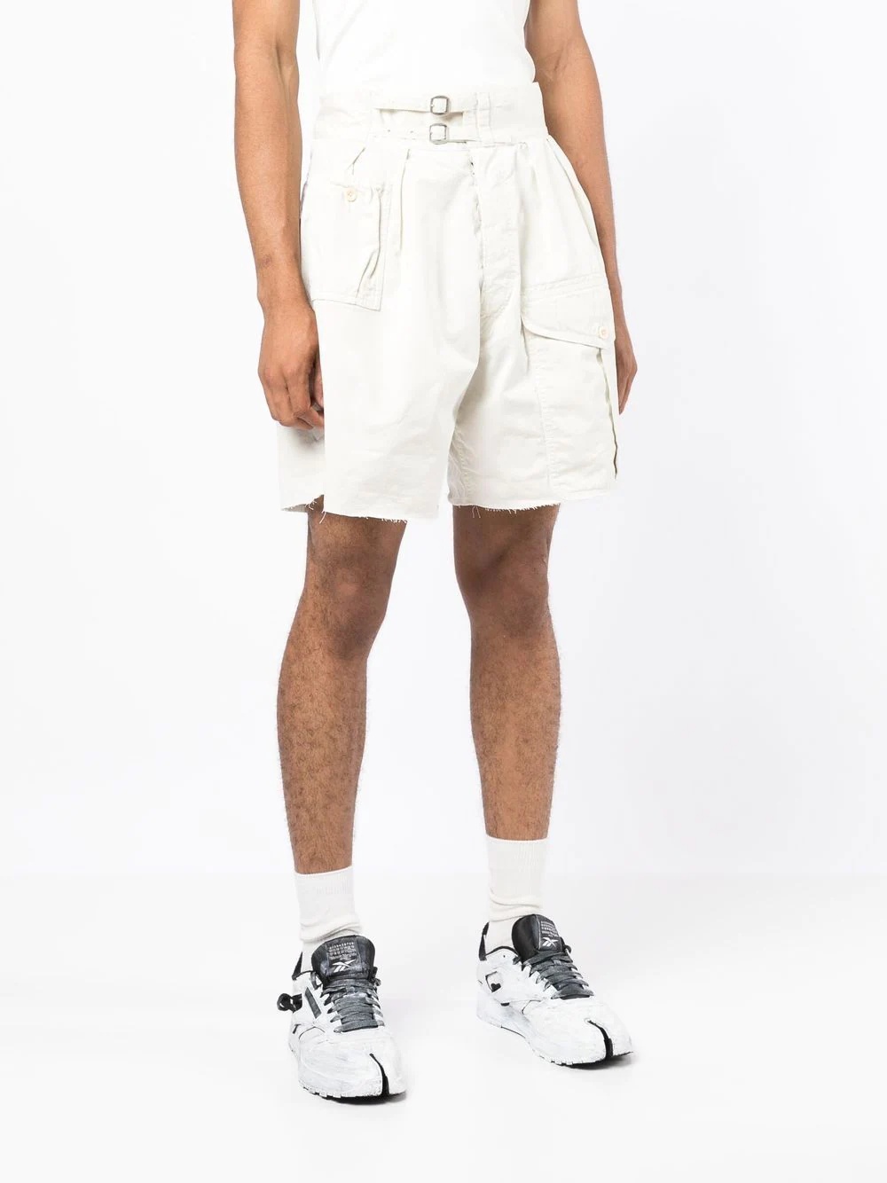 buckle-fastening cargo shorts - 3