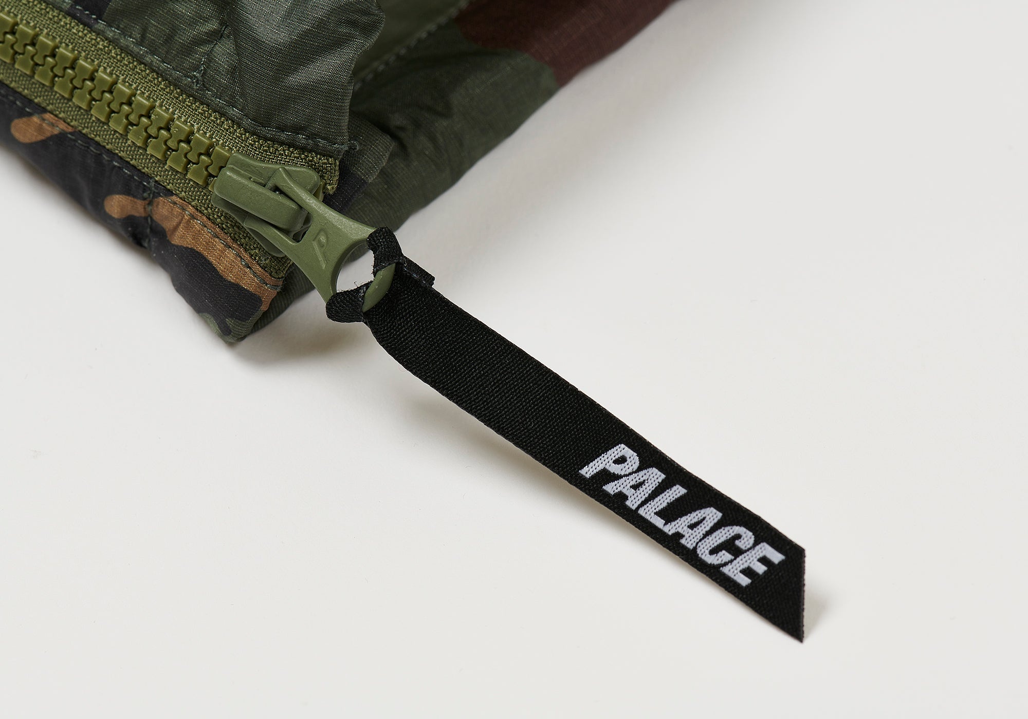 PALACE PERTEX P90 PUFFA JACKET CAMO | REVERSIBLE