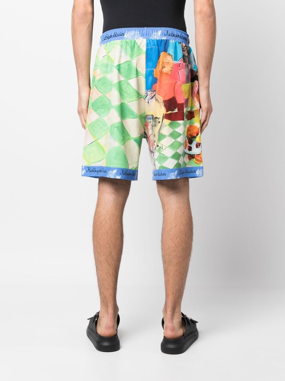 graphic-print shorts - 4