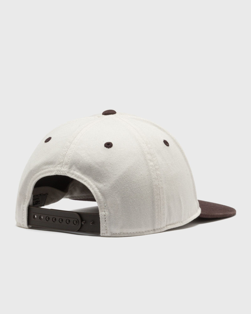 Carhartt Clover Cap outlook