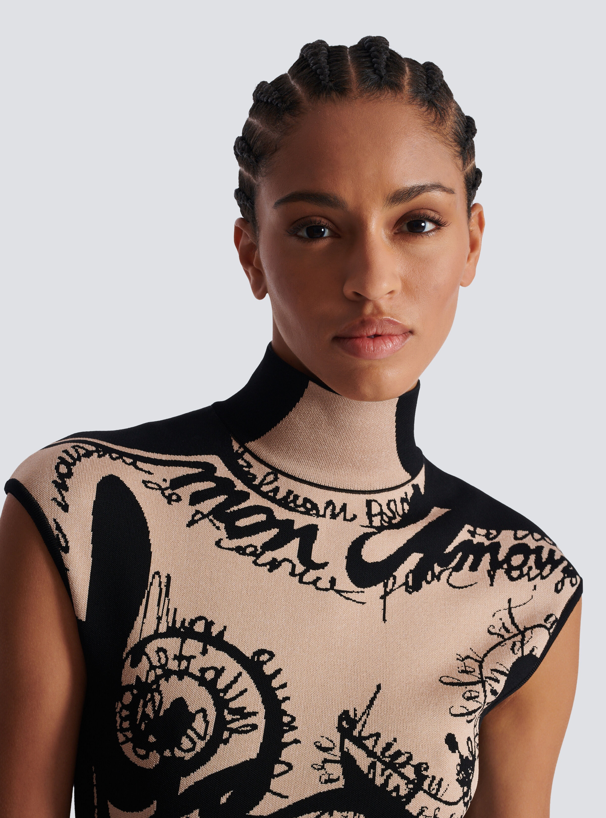 Jacquard knit bodysuit with torso motif - 7
