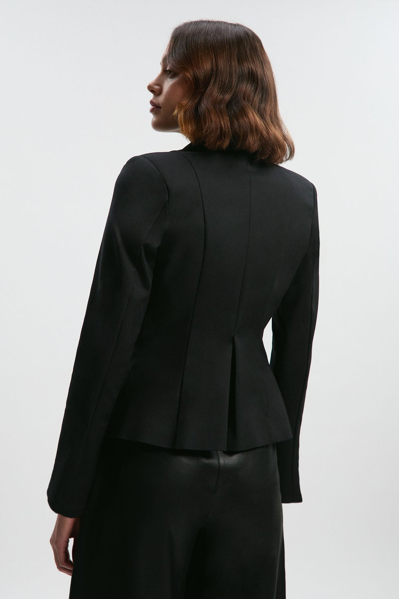 Techno Fitted Blazer Woven Top 5