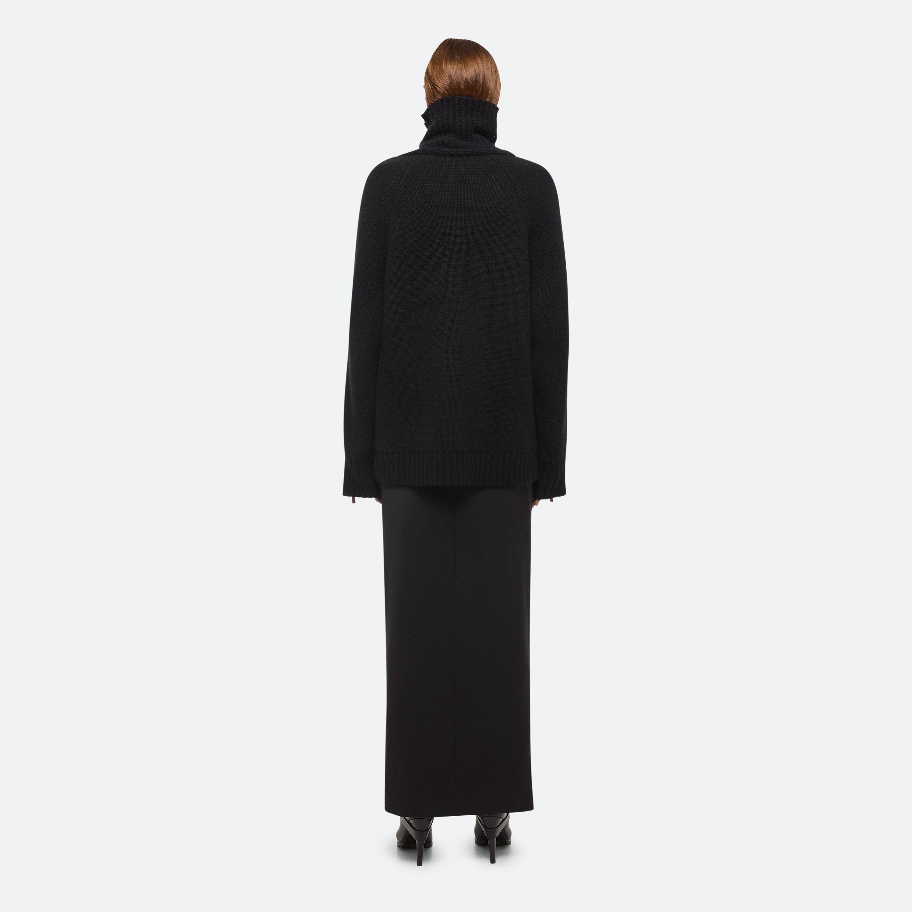 SUITCASE TURTLENECK - 9