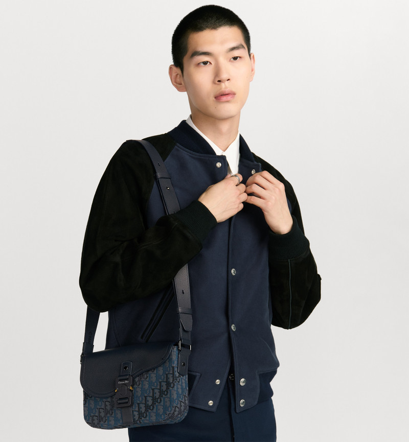 Small Saddle Messenger Bag with Flap 1