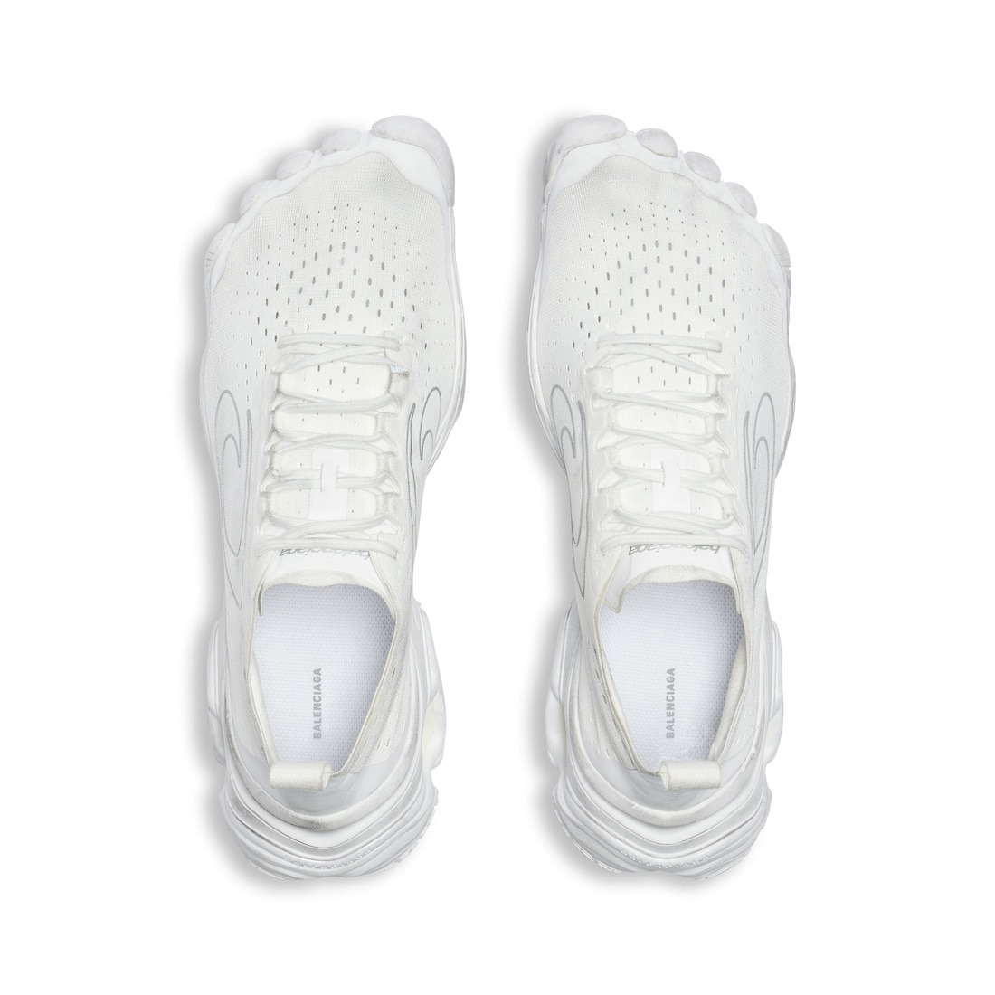 Men's Anatomic Runner Sneaker in White - 6