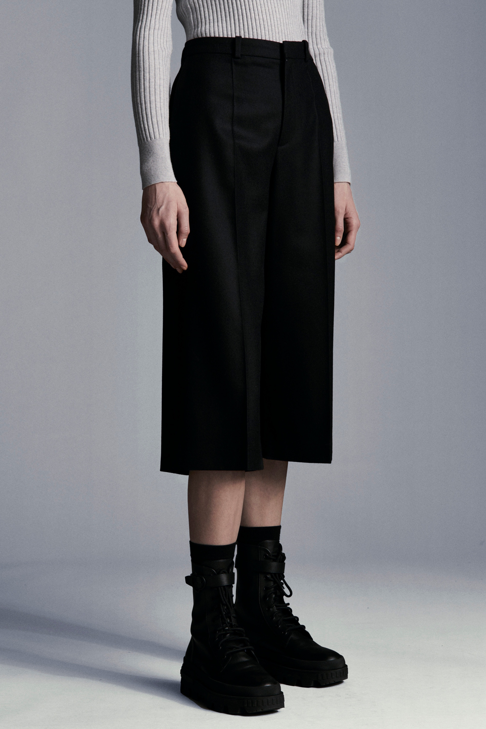 Cropped Pants - 3