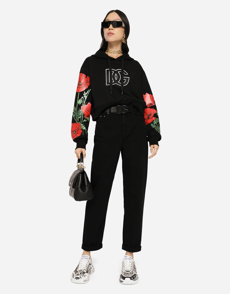 Boyfriend jeans with rips - 5