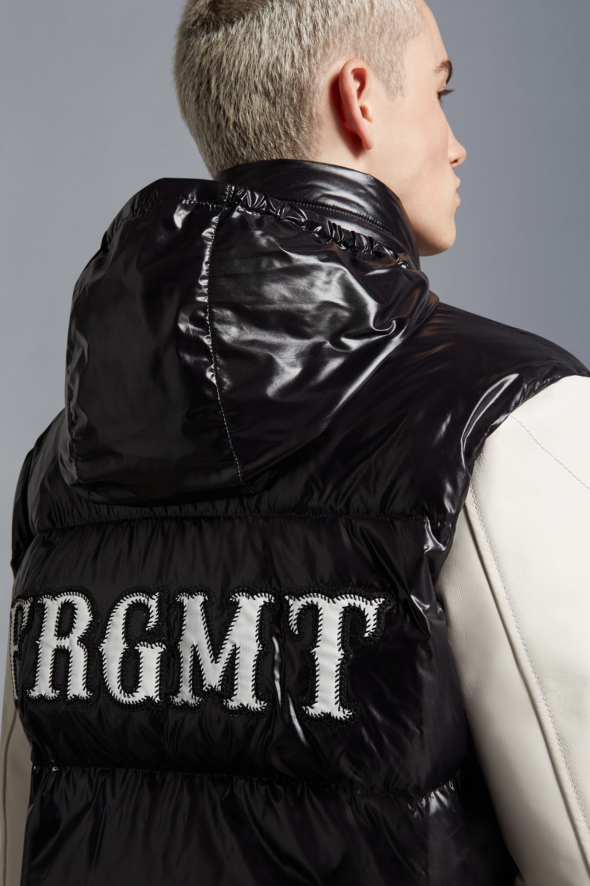 Moncler Quinlan Short Down Jacket | REVERSIBLE