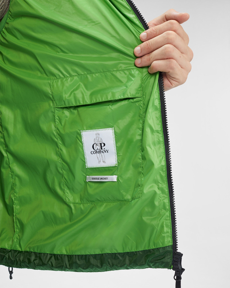 D.D. Shell Goggle Down Vest 6