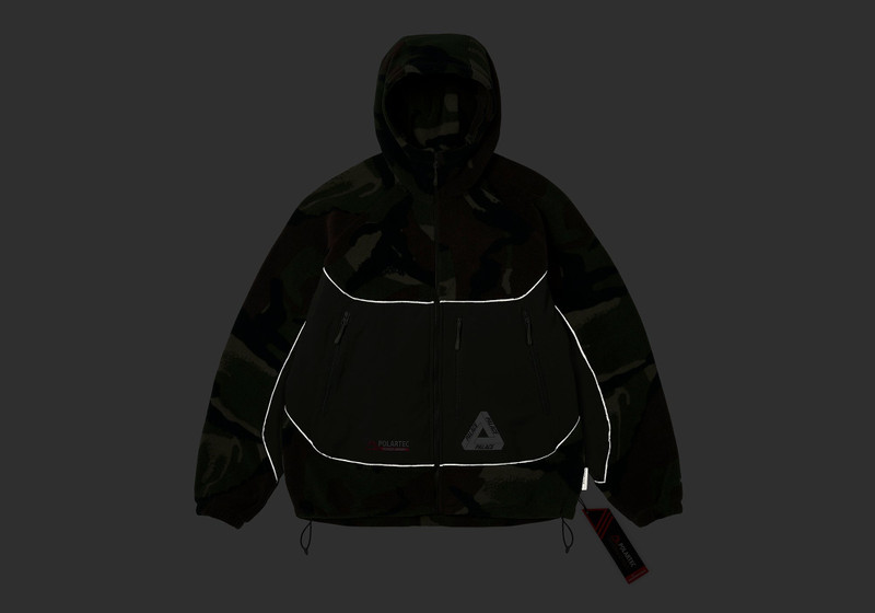 PALACE POLARTEC® 3M HOODED JACKET WOODLAND CAMO outlook