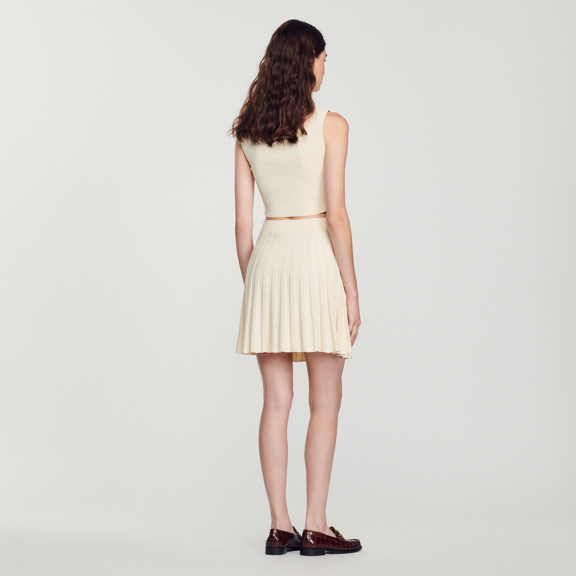 Short pleated knit skirt - 6