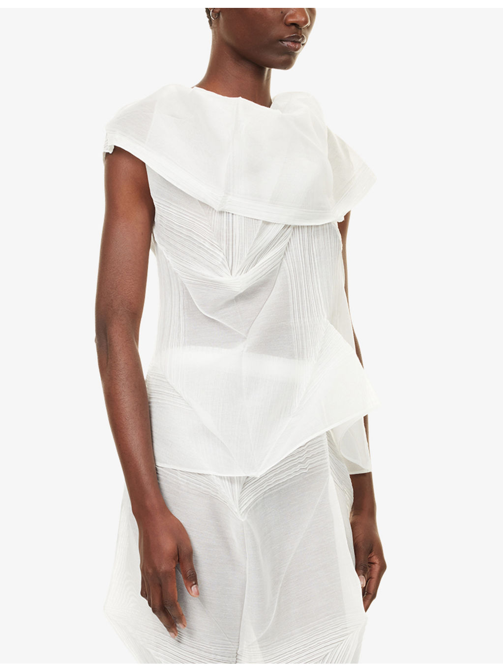 Shade And Shaded Asymmetric Knitted Top - 3
