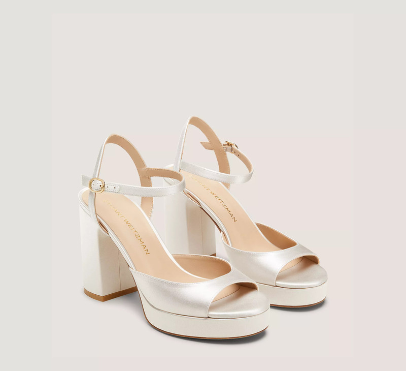 Stuart Weitzman DAYNA II PLATFORM outlook