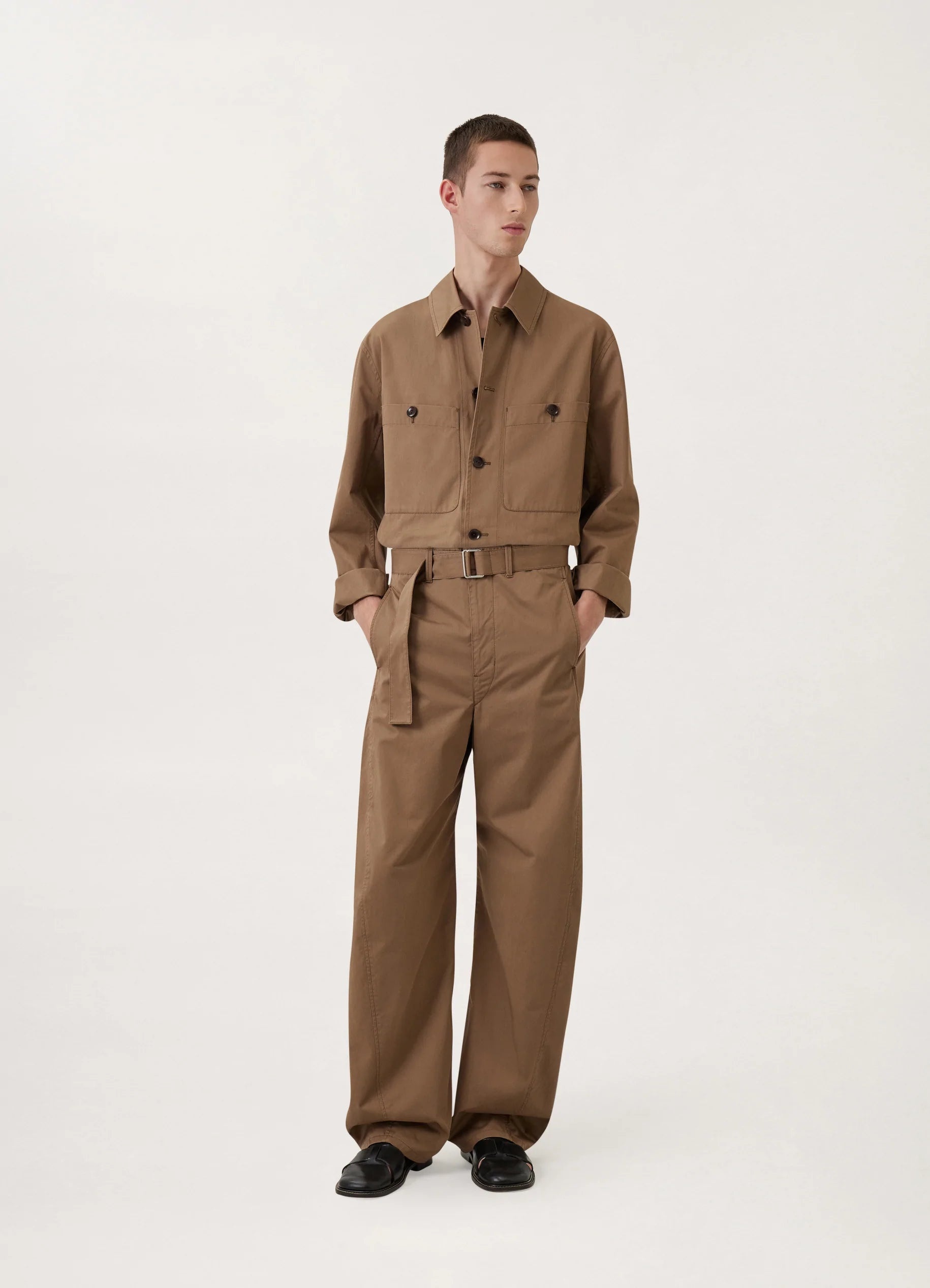 LIGHT BELTED TWISTED PANTS
COTTON TWILL - 3