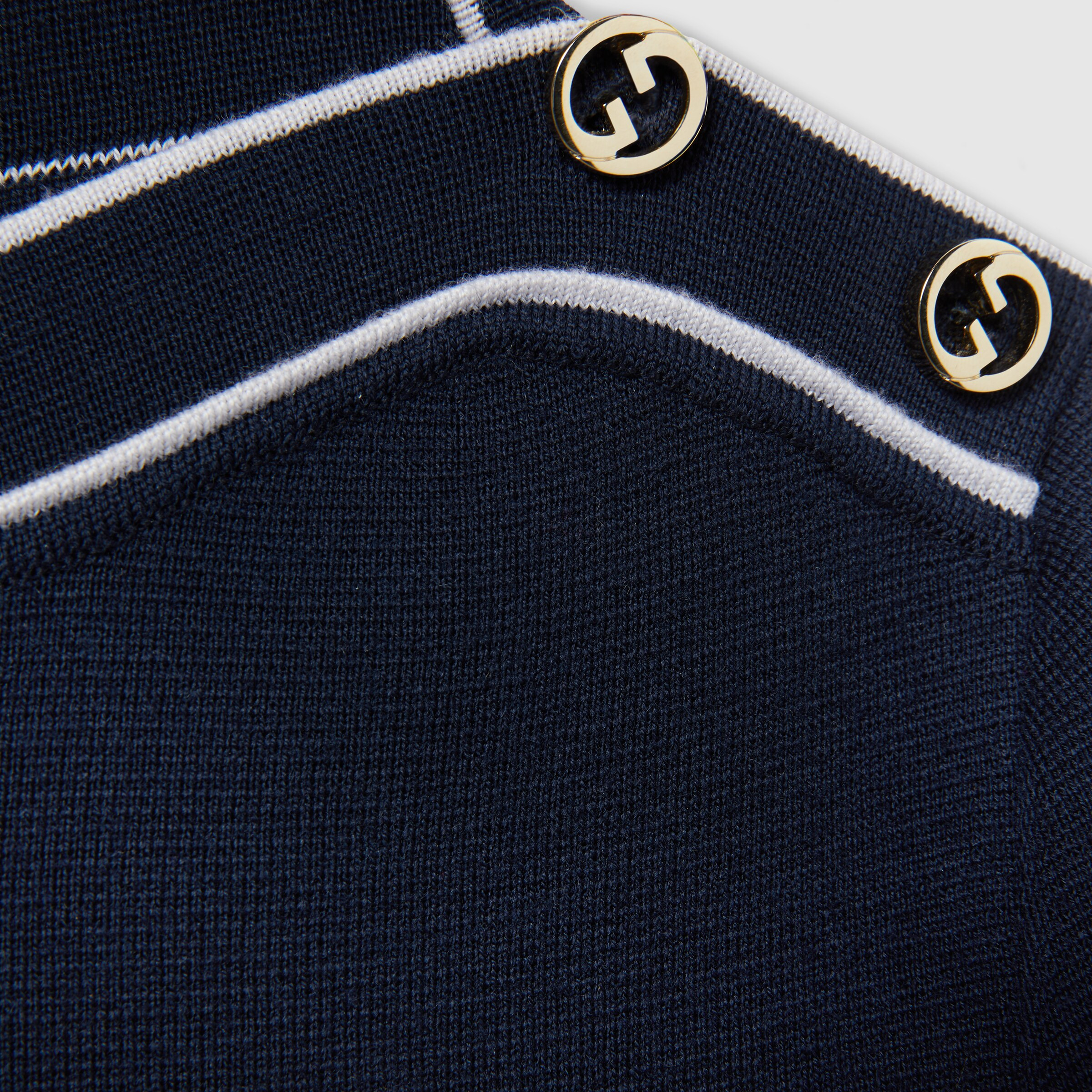 Fine wool top - 7